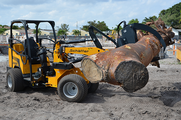 Schäffer 2428 SLT with grapple