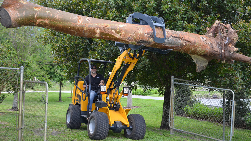 2428 SLT Wheel Loader with Grapple